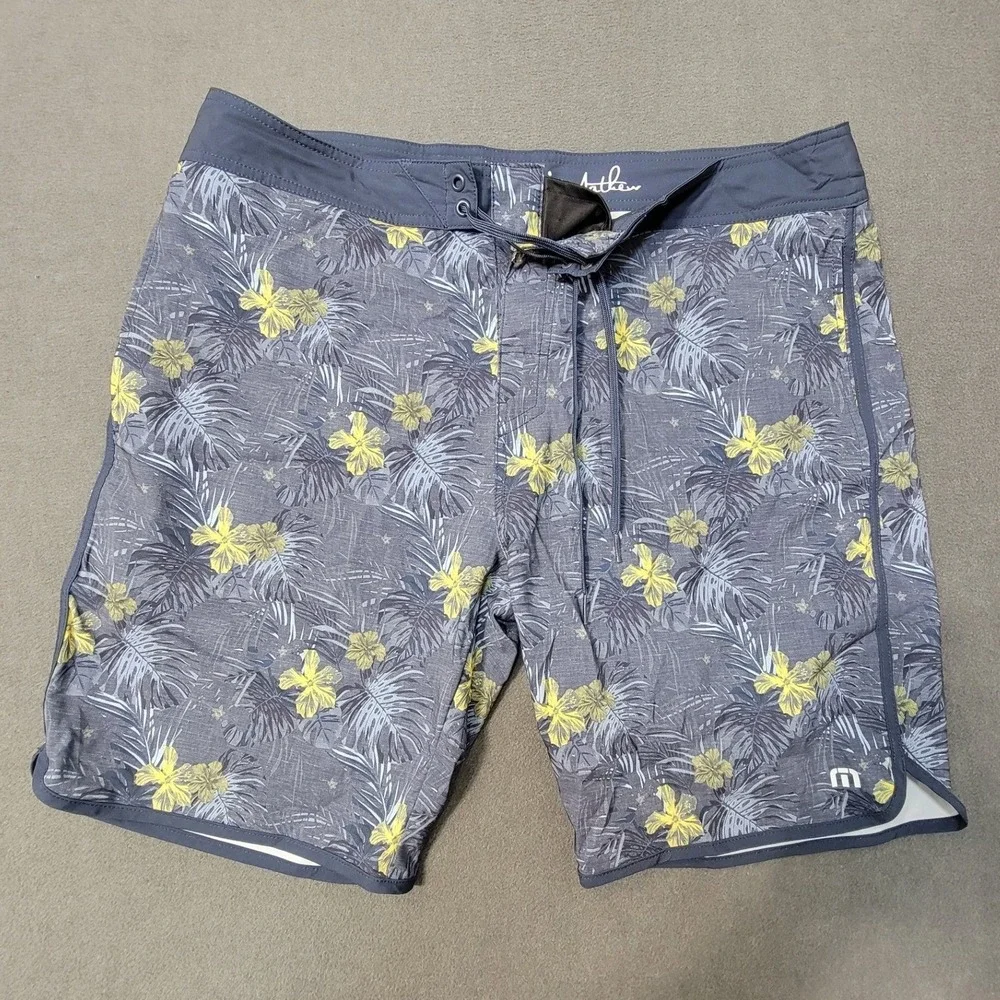 Travis Mathew Mens Board Shorts Grey Yellow Tropical Floral Swim Trunks  XL‎